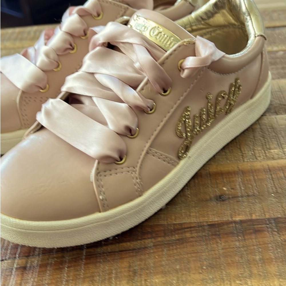 Juicy Couture Girls Glendale Dusty Rose Sneakers